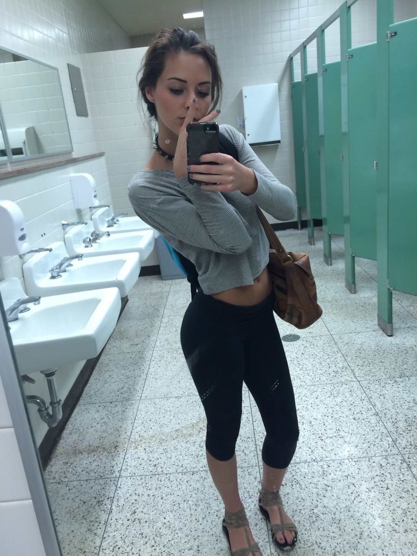 Qu33nInBed from Glasgow City,United Kingdom