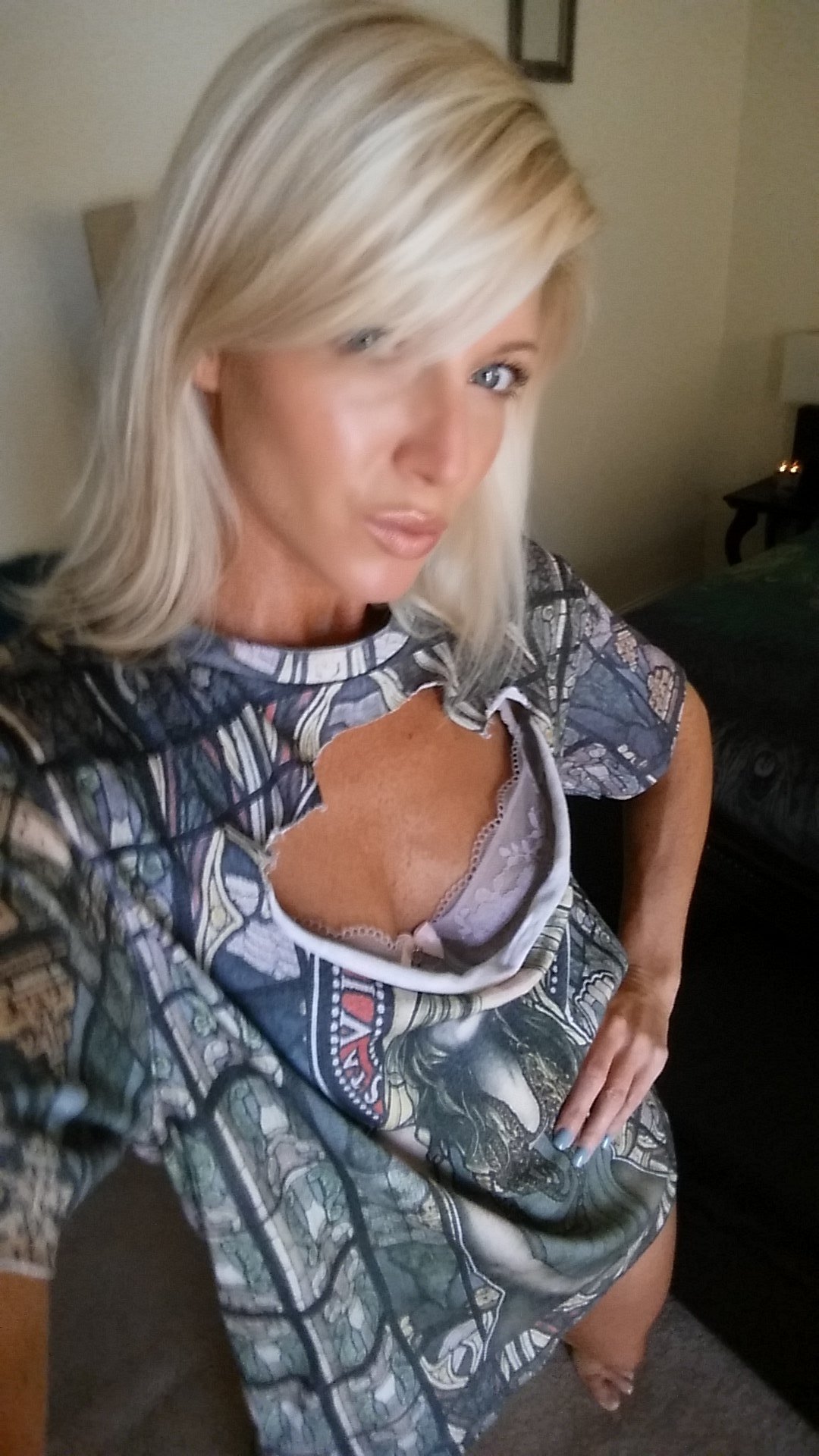 Z4Zofie from Stockport,United Kingdom